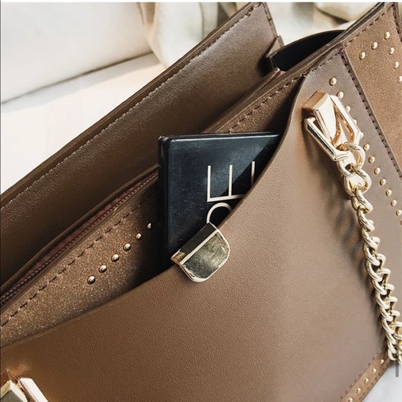 🆕JULIA Rivet Chain Shoulder Bag - Picture 8 of 11